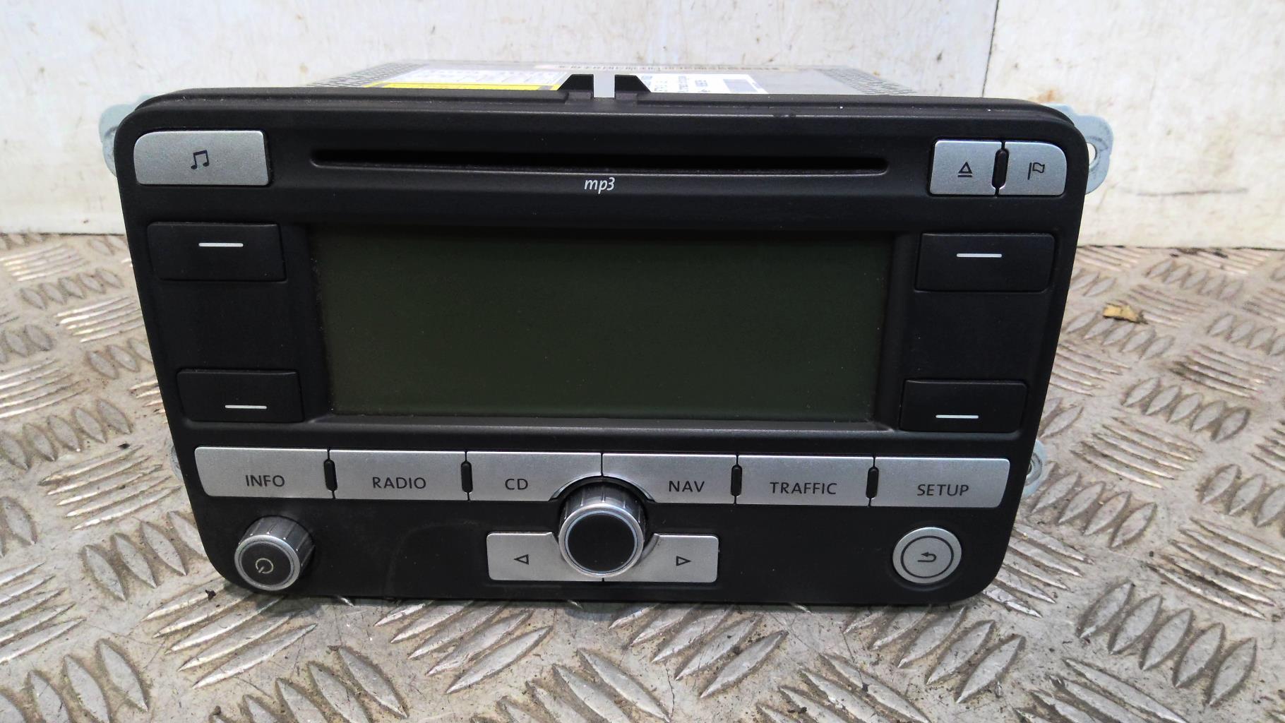 Autoradio originale VOLKSWAGEN JETTA 3 Diésel - 1