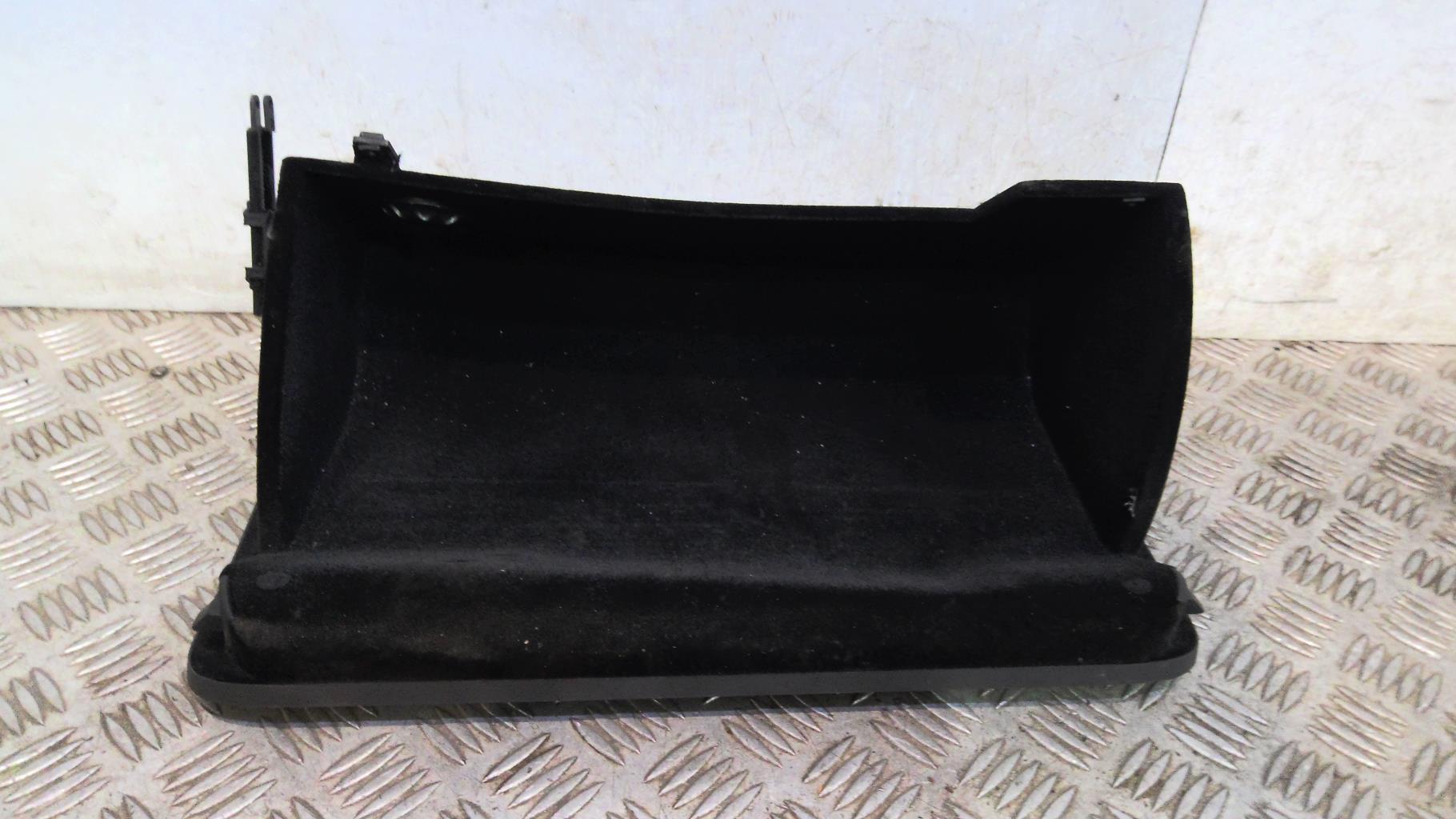 Sportello vano portaoggetti VOLKSWAGEN JETTA 3 Diésel - 1