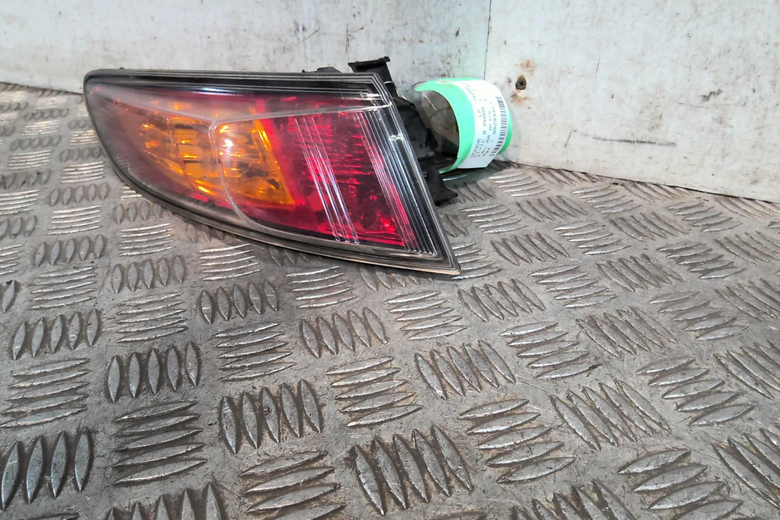 Fanale posteriore principale sinistro (luci) HONDA CIVIC 8 PHASE 1 Diésel - 1