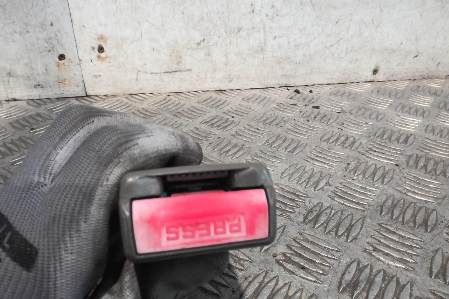 Aggancio cintura sicurezza anteriore sinistro CITROEN XSARA PICASSO PHASE 1 Gasolina - 1