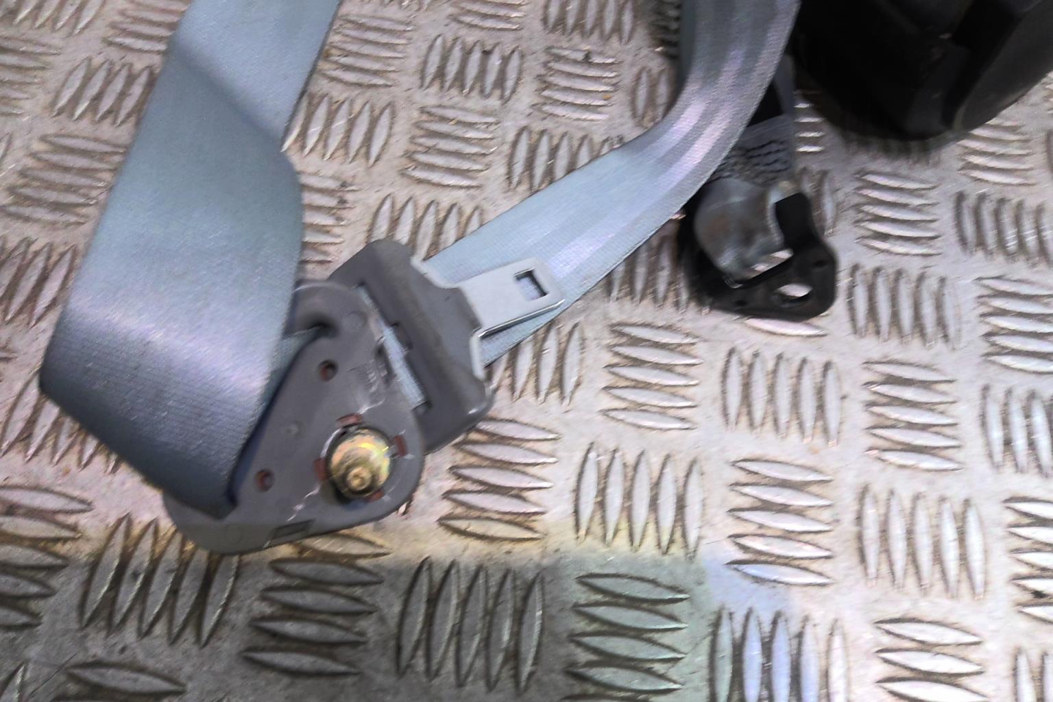 Cintura di sicurezza posteriore destra RENAULT TWINGO 1 PHASE 3 Gasolina - 1