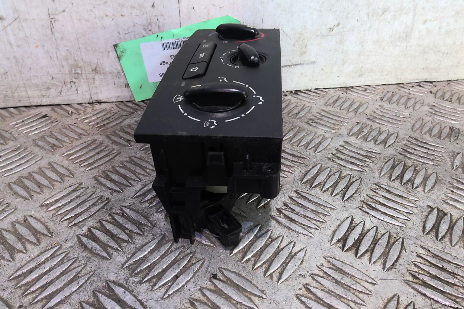 Commande chauffage PEUGEOT 207 PHASE 1 Diesel - 1