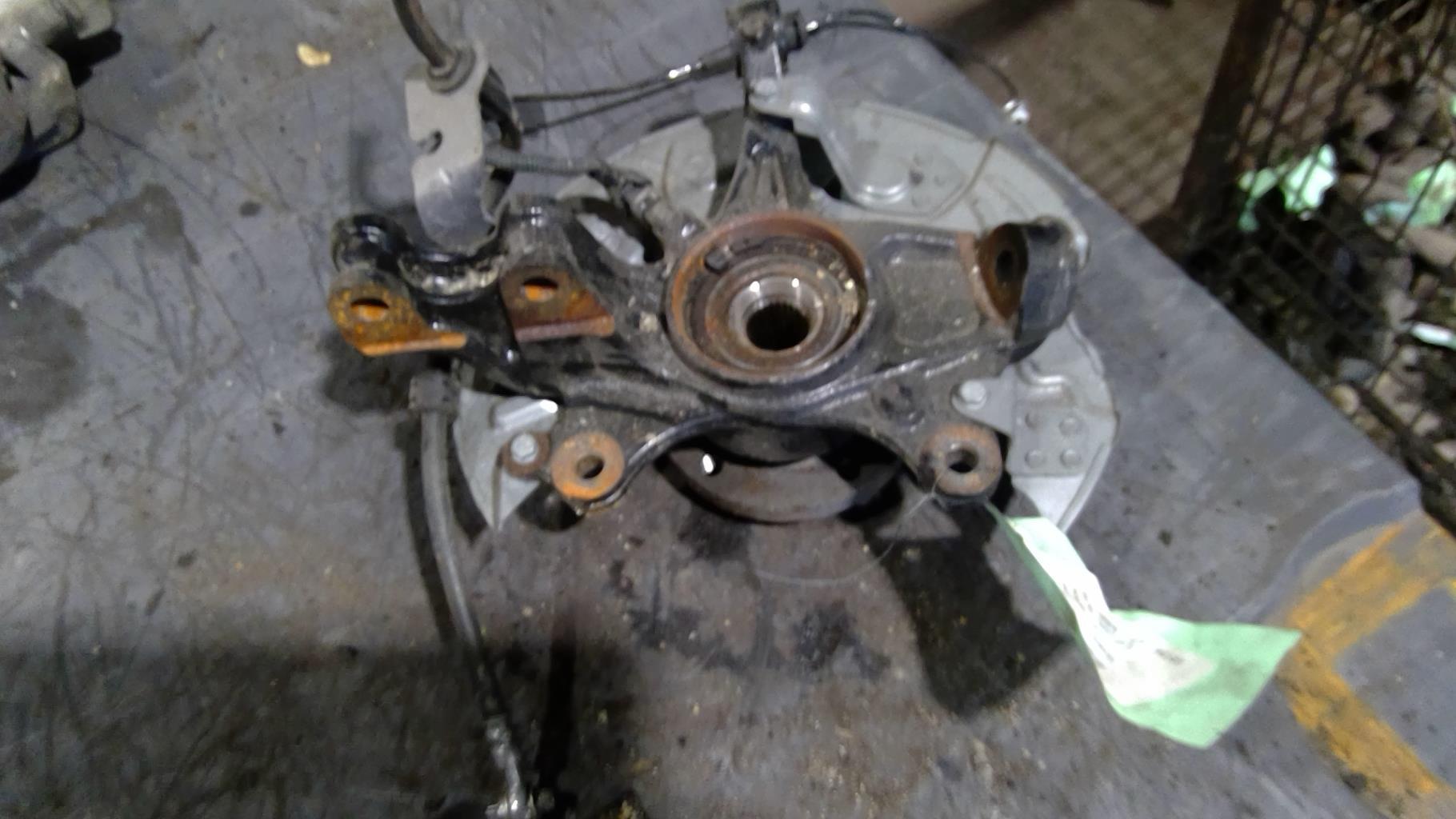 Mozzo anteriore destro CITROEN BERLINGO 3 M PHASE 1  - 1