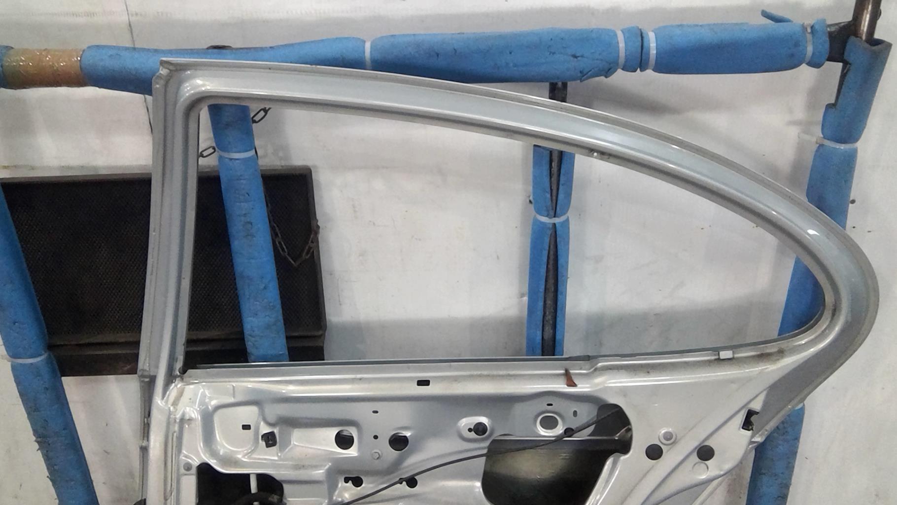 Portiera posteriore destra RENAULT MEGANE 1 PHASE 2 Gasolina - 1