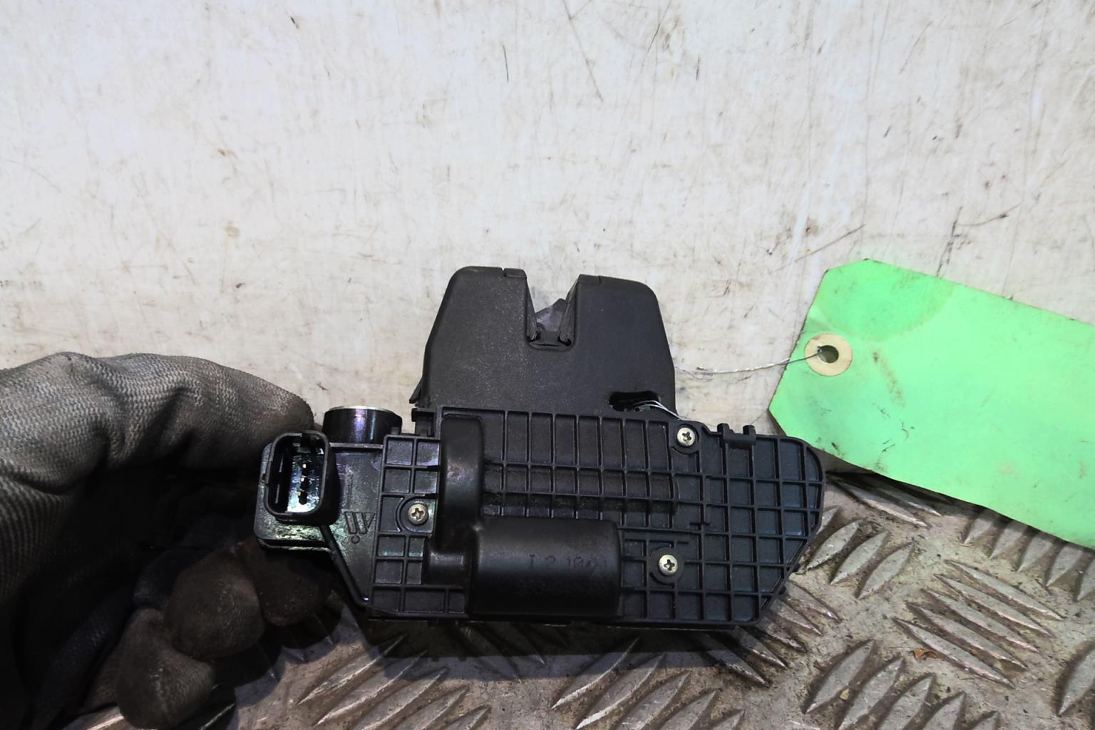 Serrure de coffre CITROEN C3 2 PHASE 1 Diesel - 1