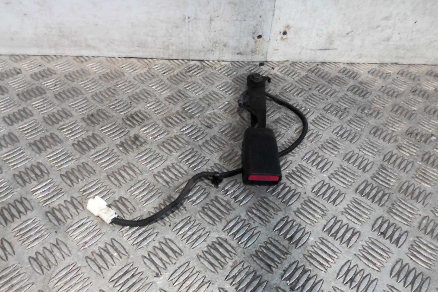 Aggancio cintura sicurezza anteriore sinistro HONDA JAZZ 3 Gasolina - 1