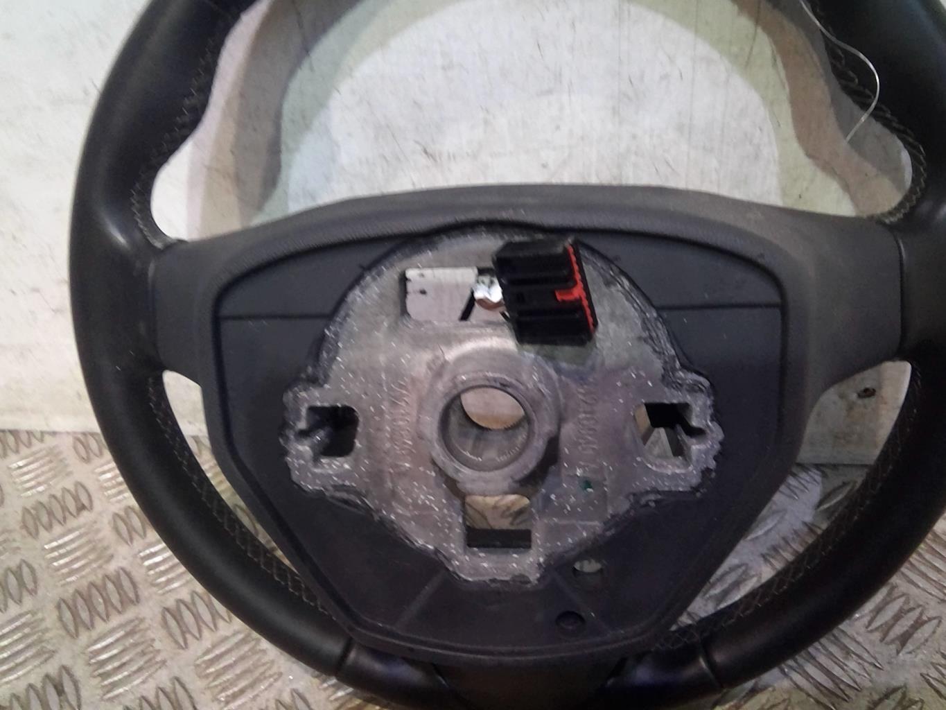 Volant OPEL CORSA E  - 1