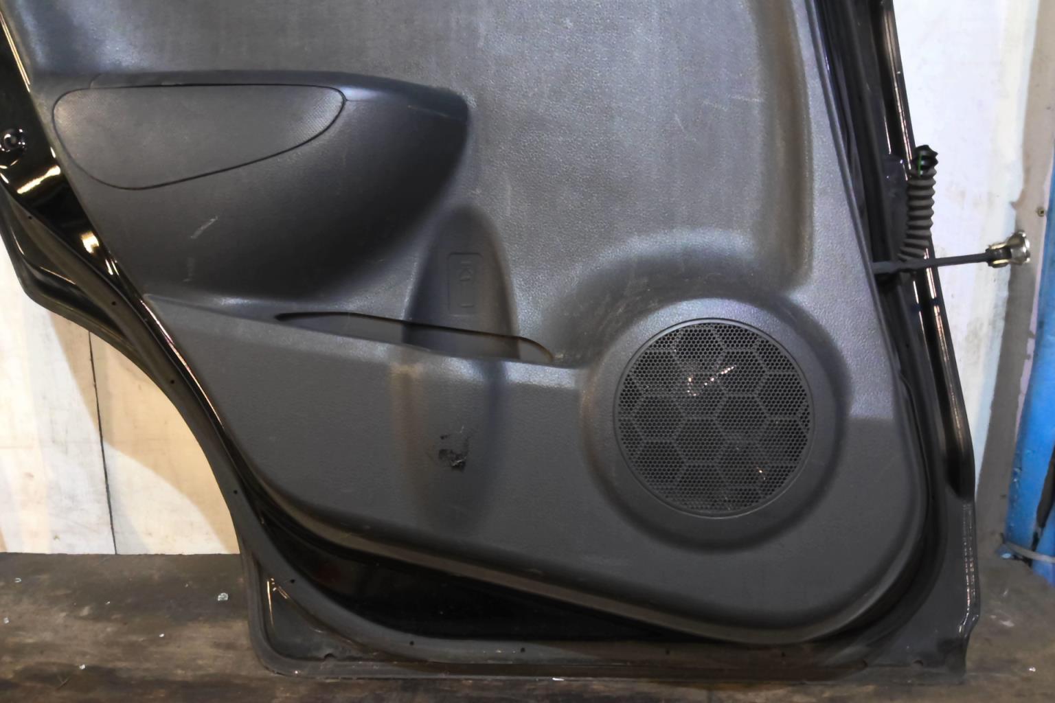 Portiera posteriore sinistra SUZUKI ALTO 3 Gasolina - 1