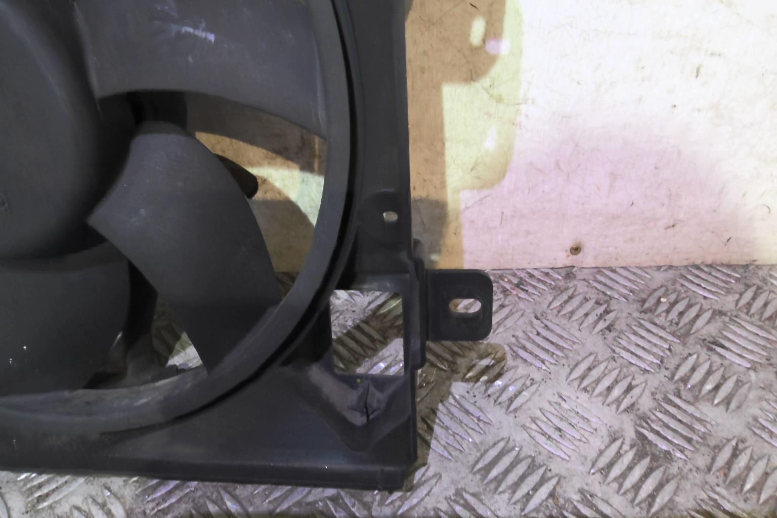 Ventilateur eau CITROEN C3 2 PHASE 1 Diesel - 1