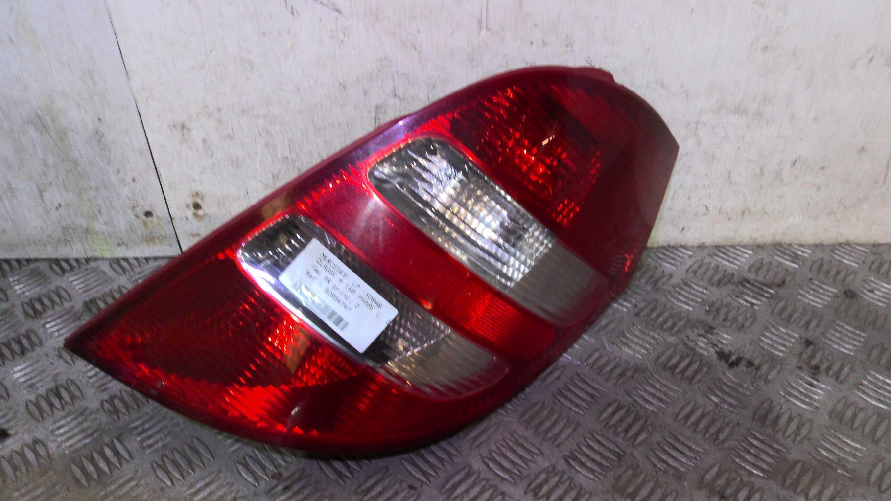 Fanale posteriore principale destro (luci) MERCEDES CLASSE A 169 PHASE 1 Diésel - 1