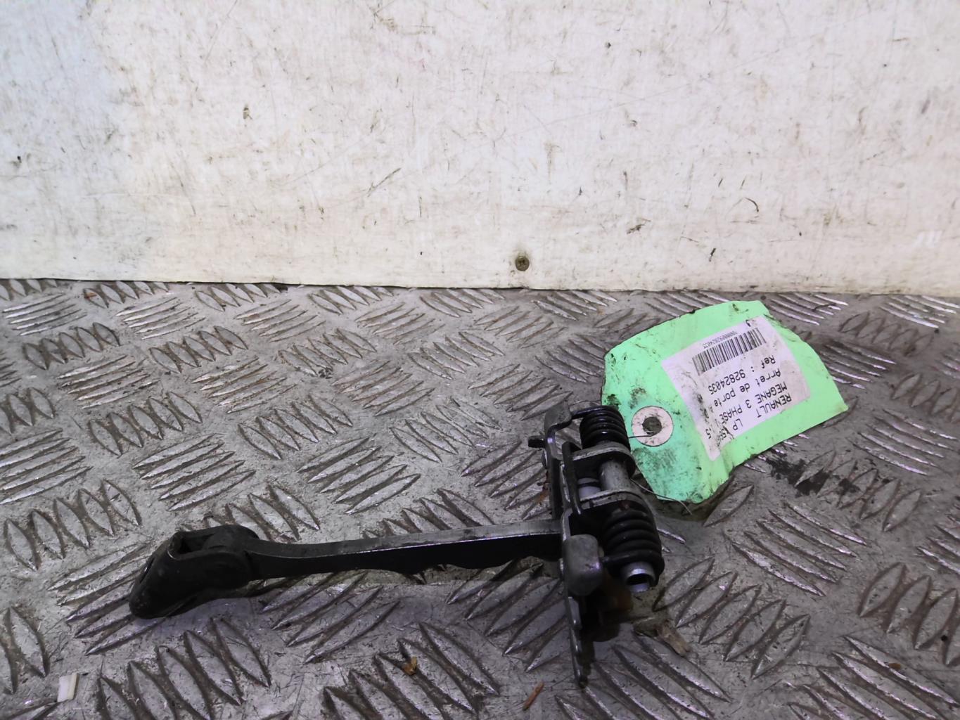 Arresto portiera anteriore destra RENAULT MEGANE 3 PHASE 1 Diésel - 1