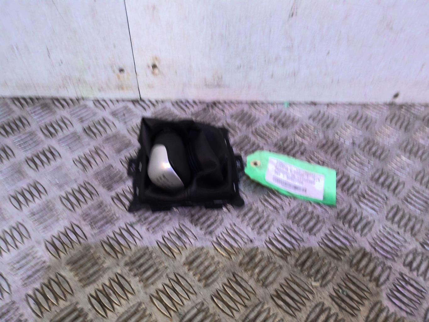 Pomello del cambio FORD FIESTA 6 PHASE 1 Diésel - 1