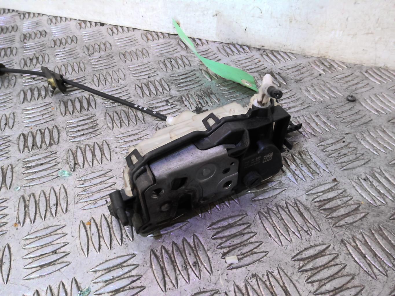 Serrure avant droit CITROEN C3 2 PHASE 2 Essence - 1
