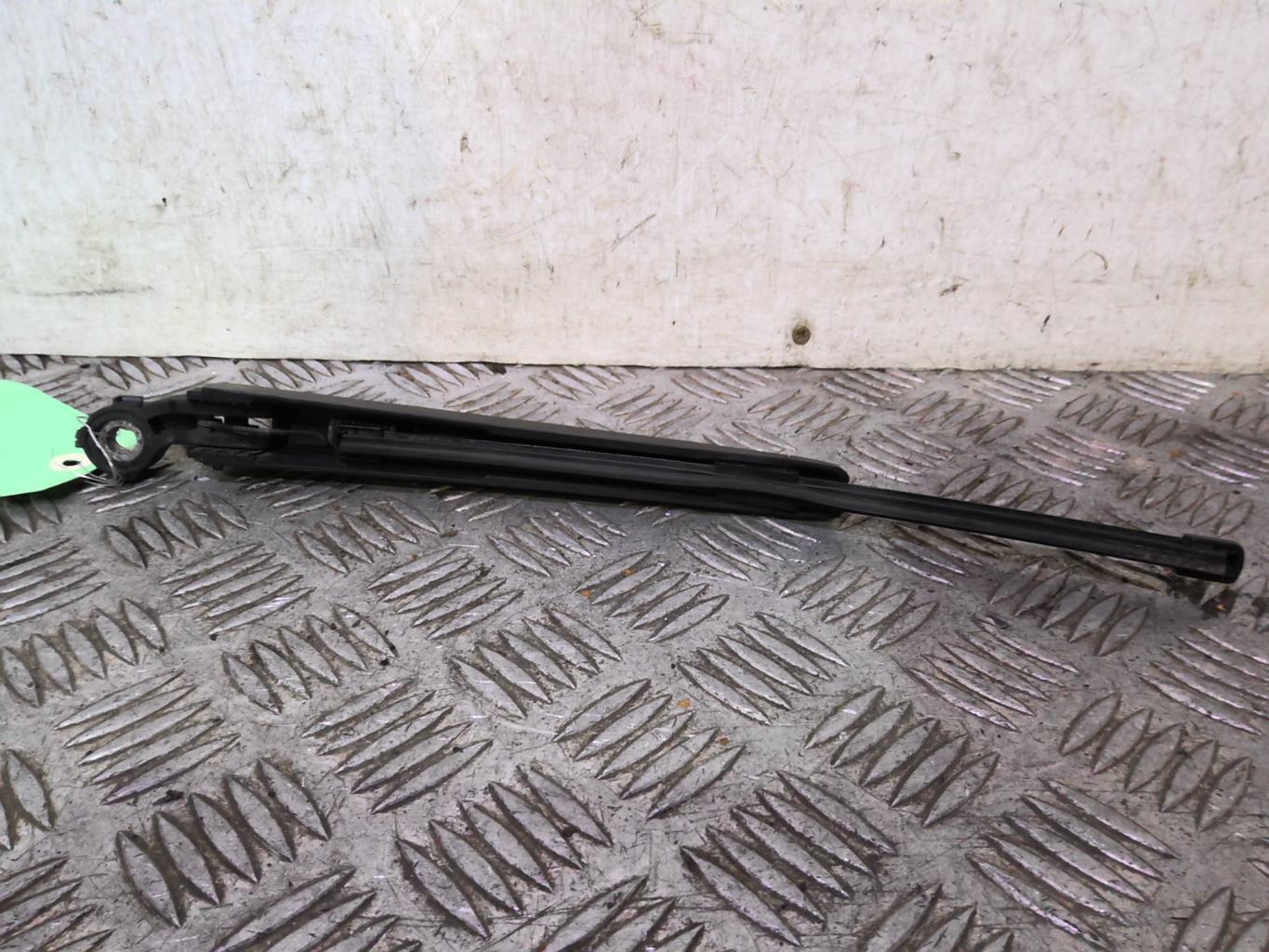 Braccio tergicristallo posteriore VOLKSWAGEN GOLF 7 PHASE 2 Diésel - 1