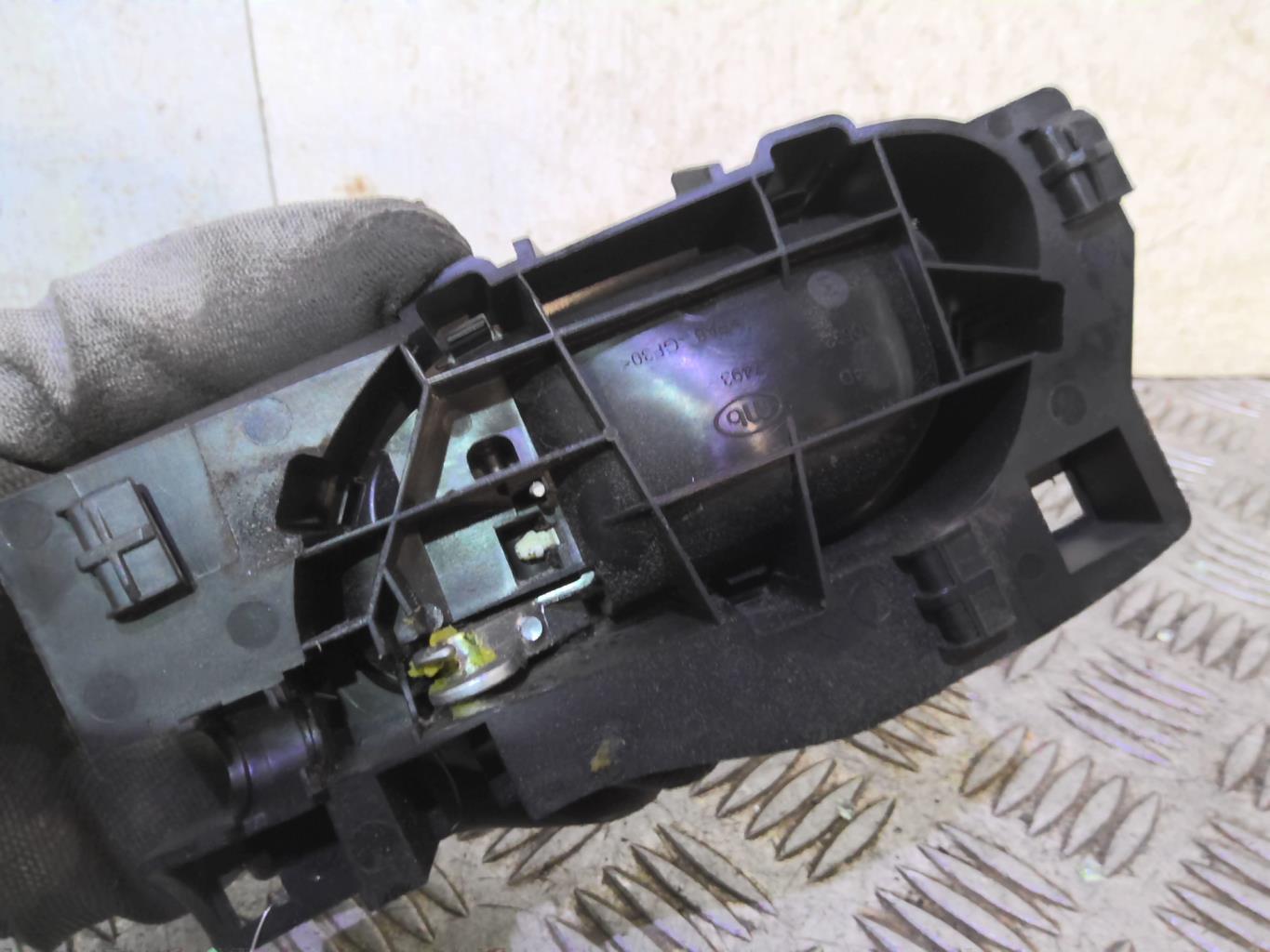 Maniglia interna posteriore destra CITROEN C5 2 Diésel - 1