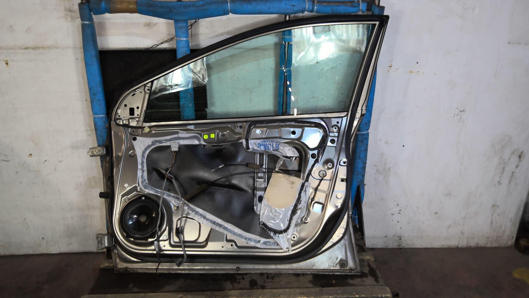 Portiera anteriore destra HONDA CIVIC 8 PHASE 1 Diésel - 1