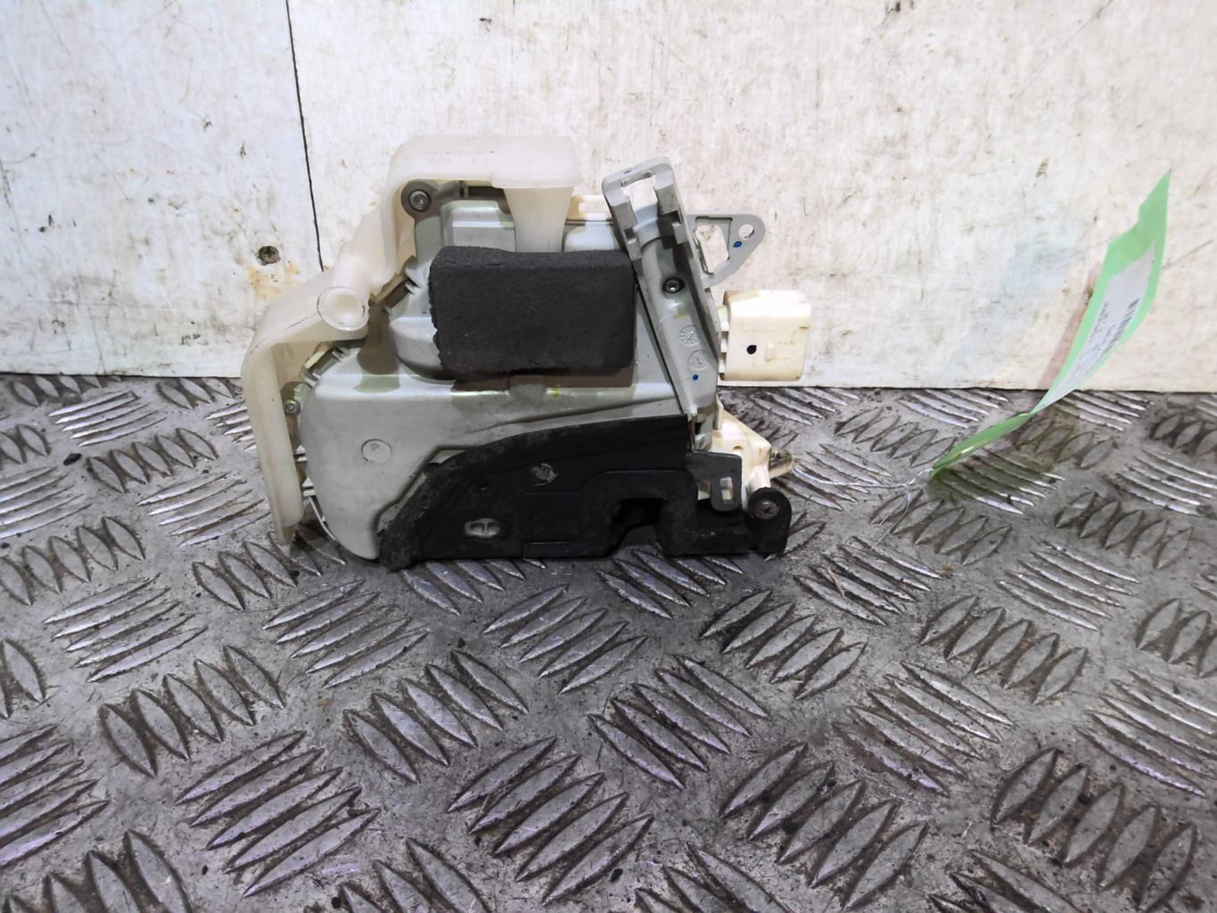 Serrure avant gauche AUDI A1 1 PHASE 1 Essence - 1