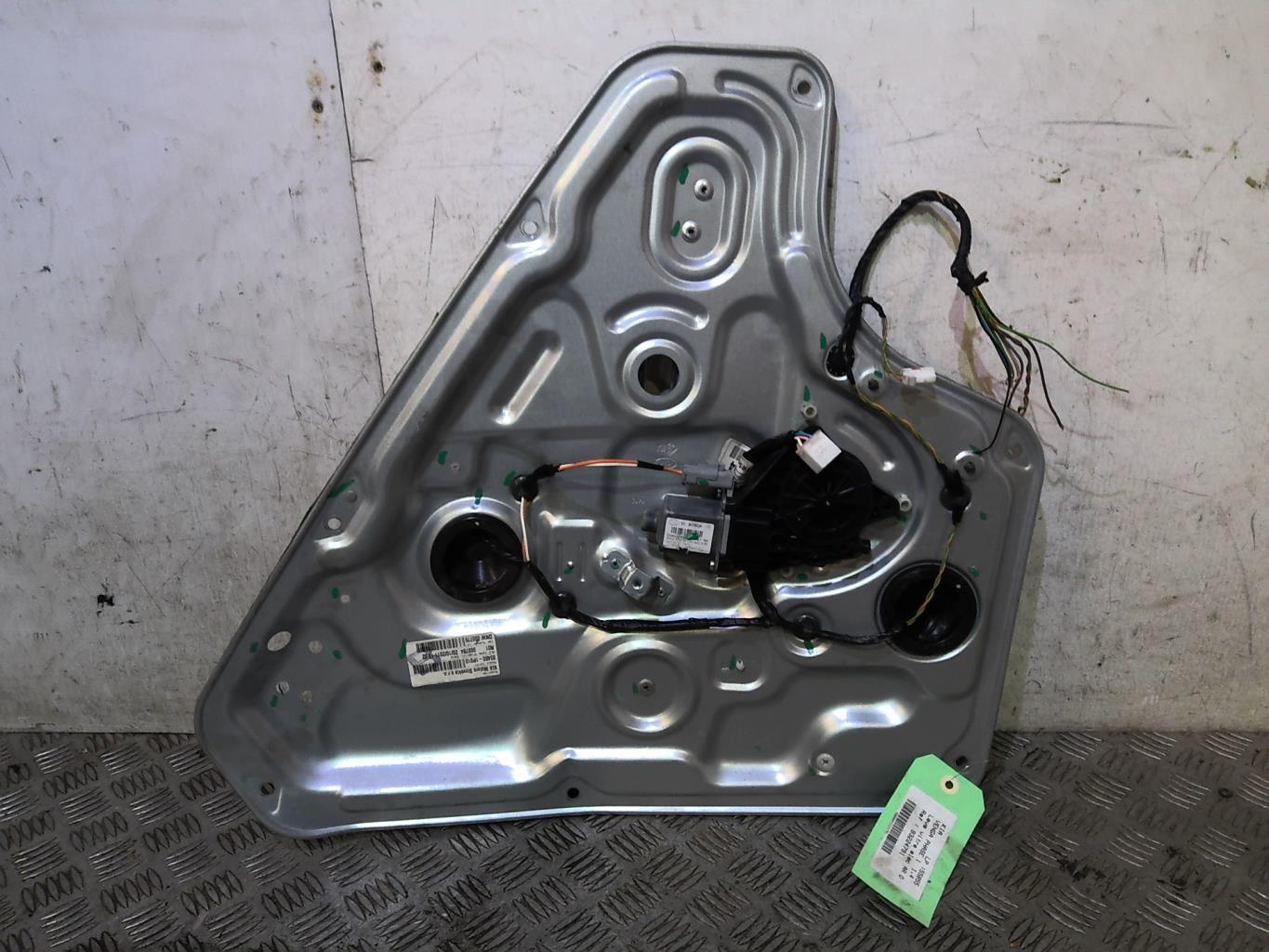Alzacristalli elettrico posteriore destro KIA VENGA PHASE 1 Diésel - 1