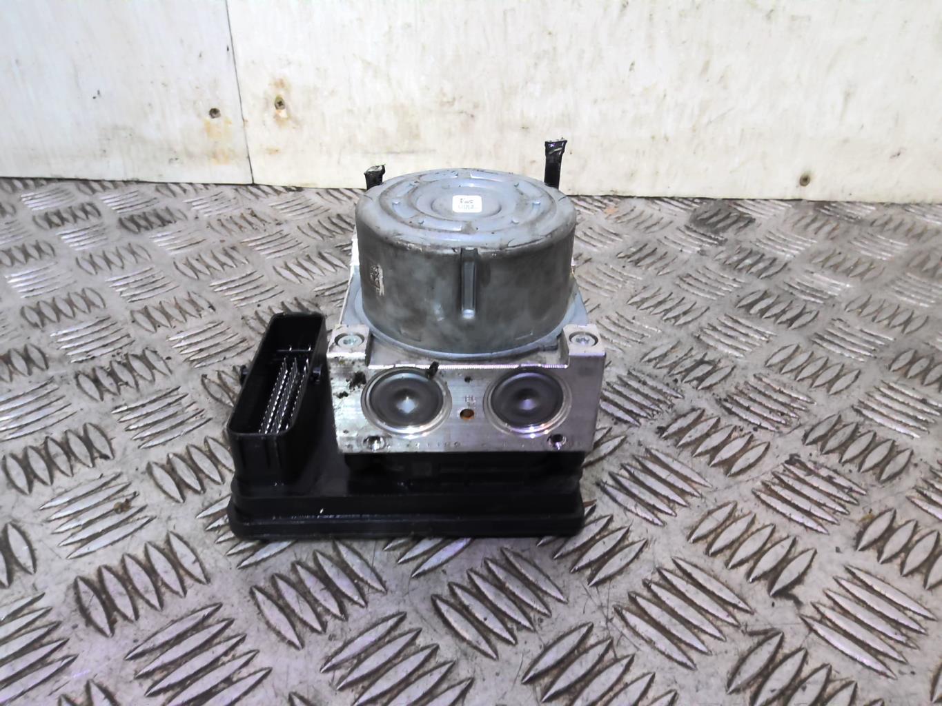 Blocco ABS (antibloccaggio freni) PEUGEOT 208 2 Gasolina - 1