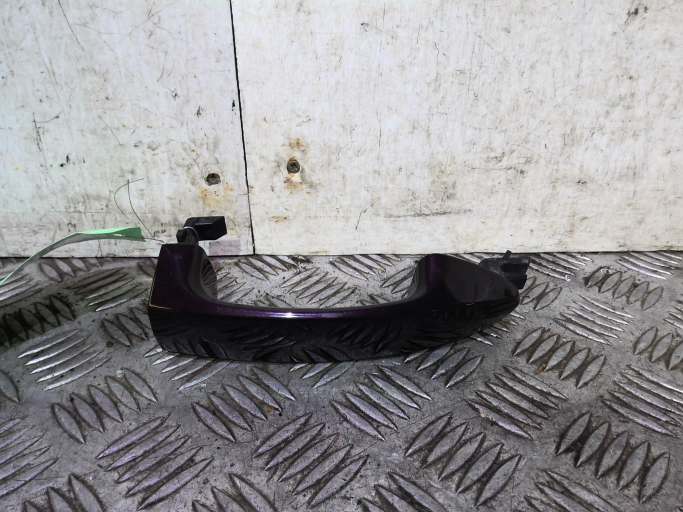 Maniglia portiera posteriore destra FORD FIESTA 6 PHASE 1 Diésel - 1
