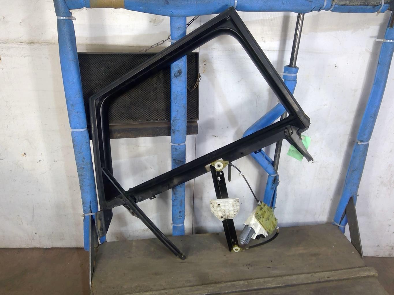 Alzacristalli elettrico posteriore destro AUDI A6 3 AVANT PHASE 1 BREAK Diésel - 1
