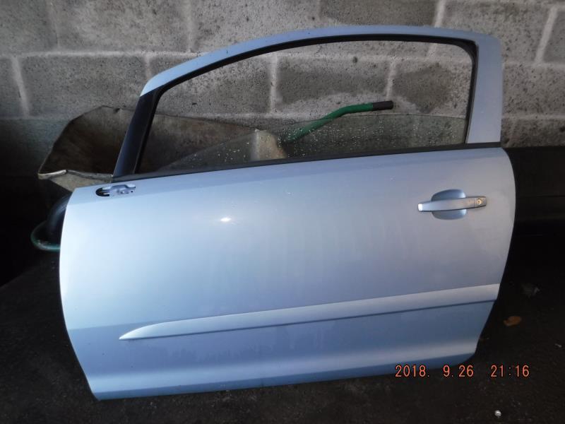 Porte avant gauche OPEL CORSA D PHASE 1 Diesel - 1