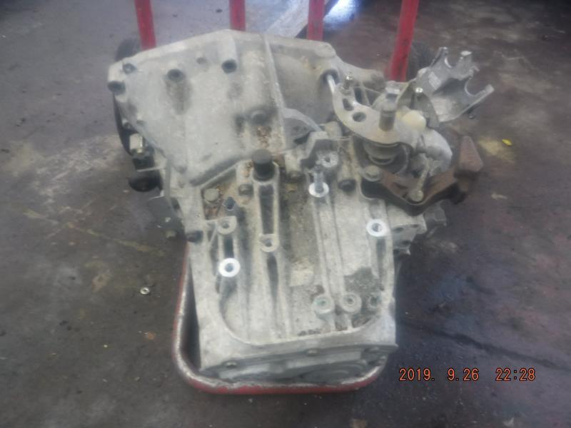 Boite de vitesses PEUGEOT 407 PHASE 1 BREAK Diesel - 1