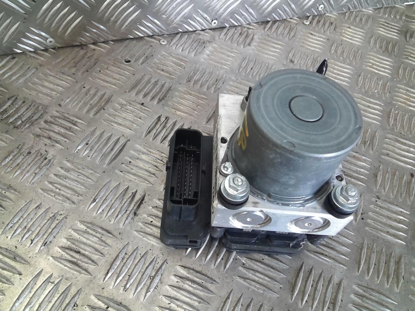 Bloc ABS (freins anti-blocage) RENAULT KANGOO 2 PHASE 2 Diesel - 1