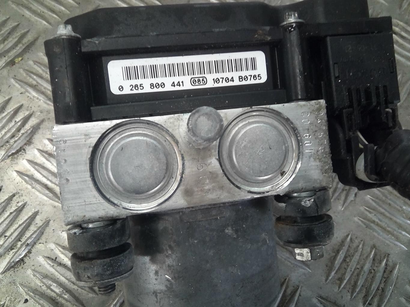 Bloc ABS (freins anti-blocage) CITROEN C1 1 PHASE 2 Essence - 1