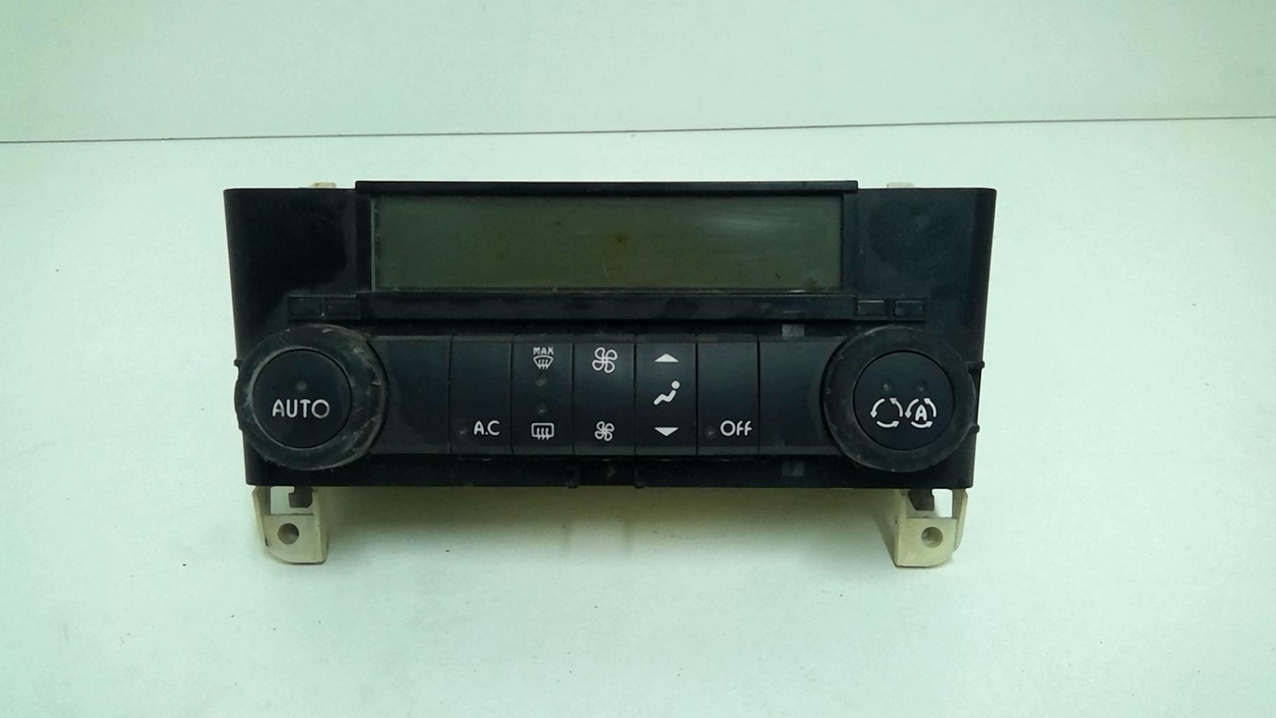 Commande chauffage RENAULT VEL SATIS  - 1