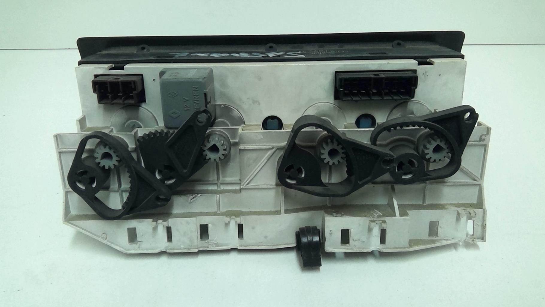 Commande chauffage RENAULT SAFRANE  - 1