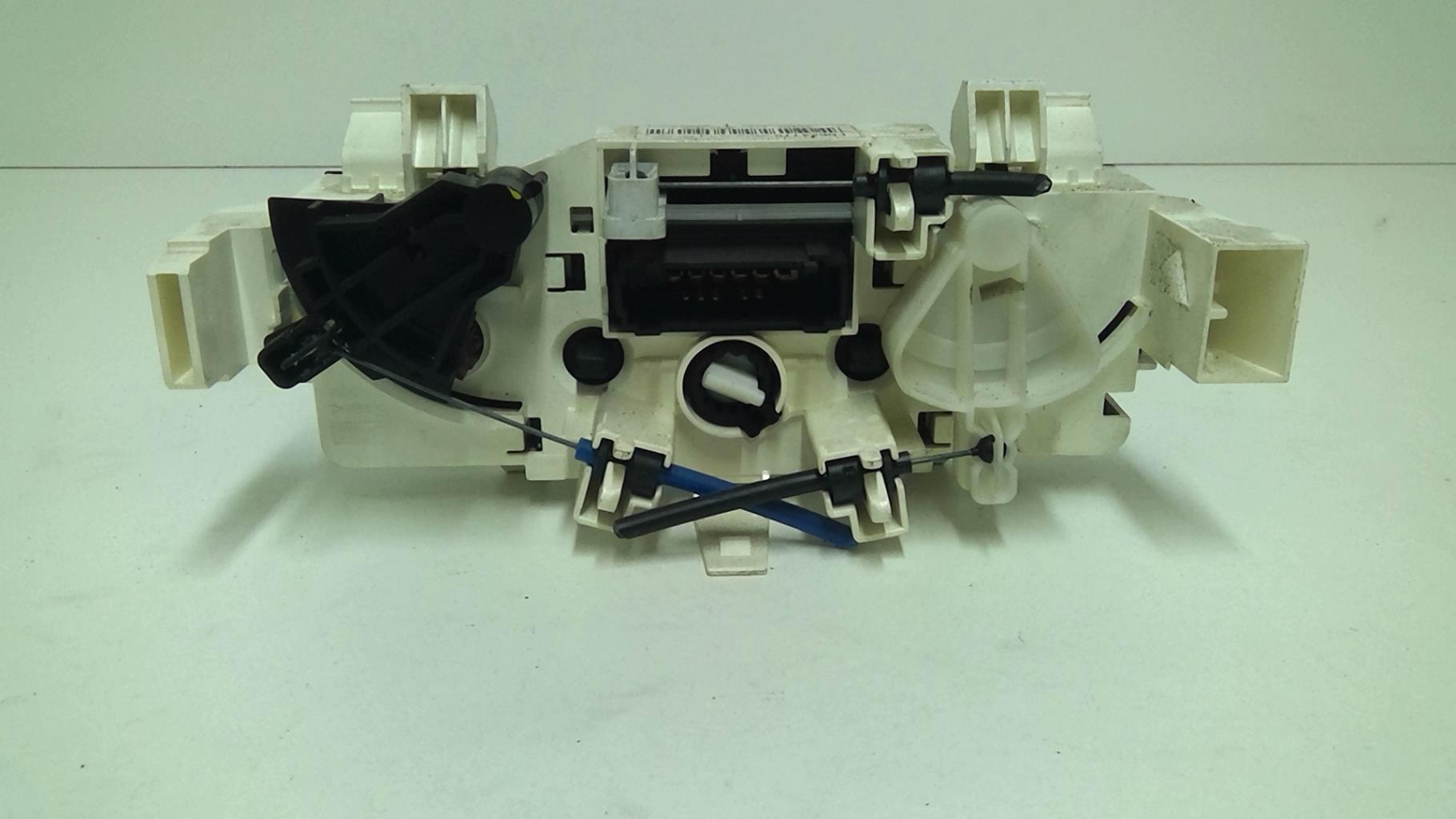 Commande chauffage CITROEN C2 PHASE 1 Essence - 1