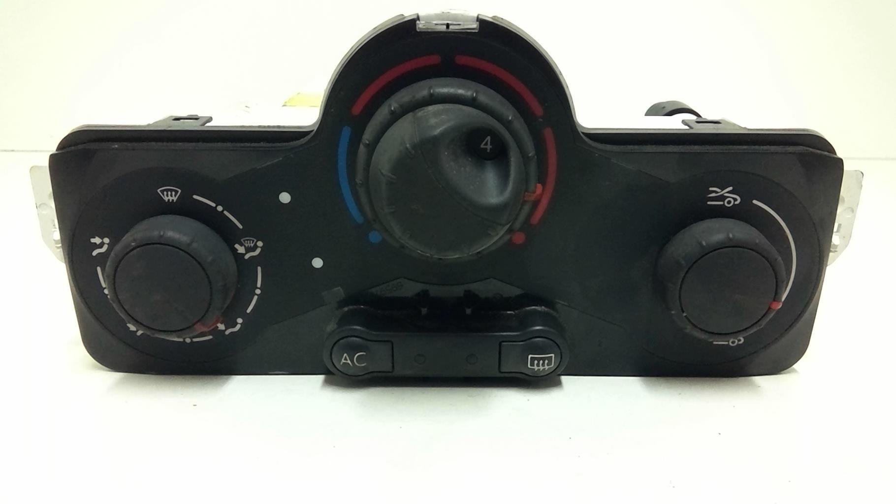Commande chauffage RENAULT CLIO 3 PHASE 1 Diesel - 1