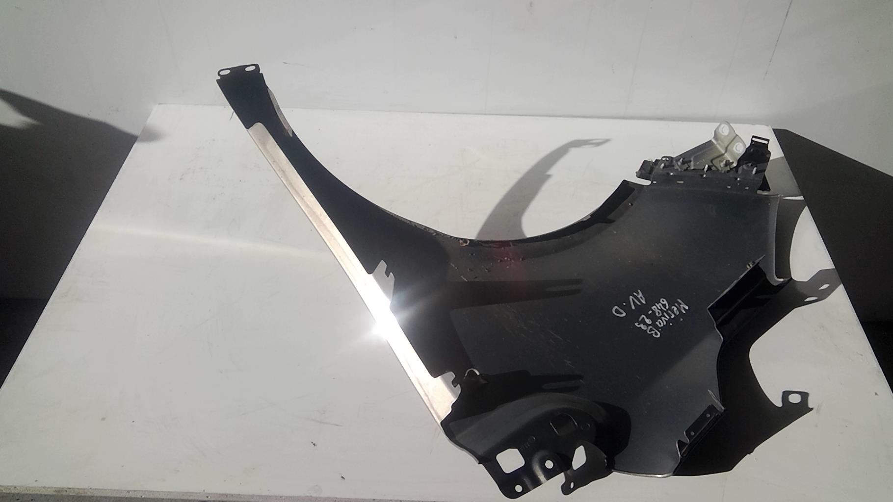 Aile avant droit OPEL MERIVA B PHASE 1 Essence - 1