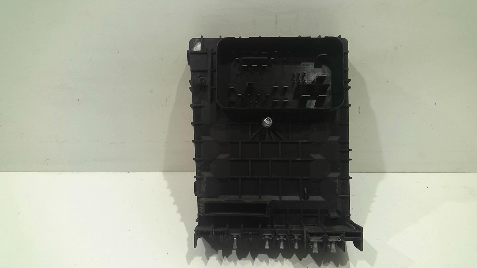 Boitier servitude moteur (BSM) AUDI A3 2 SPORTBACK PHASE 1 Diesel - 1
