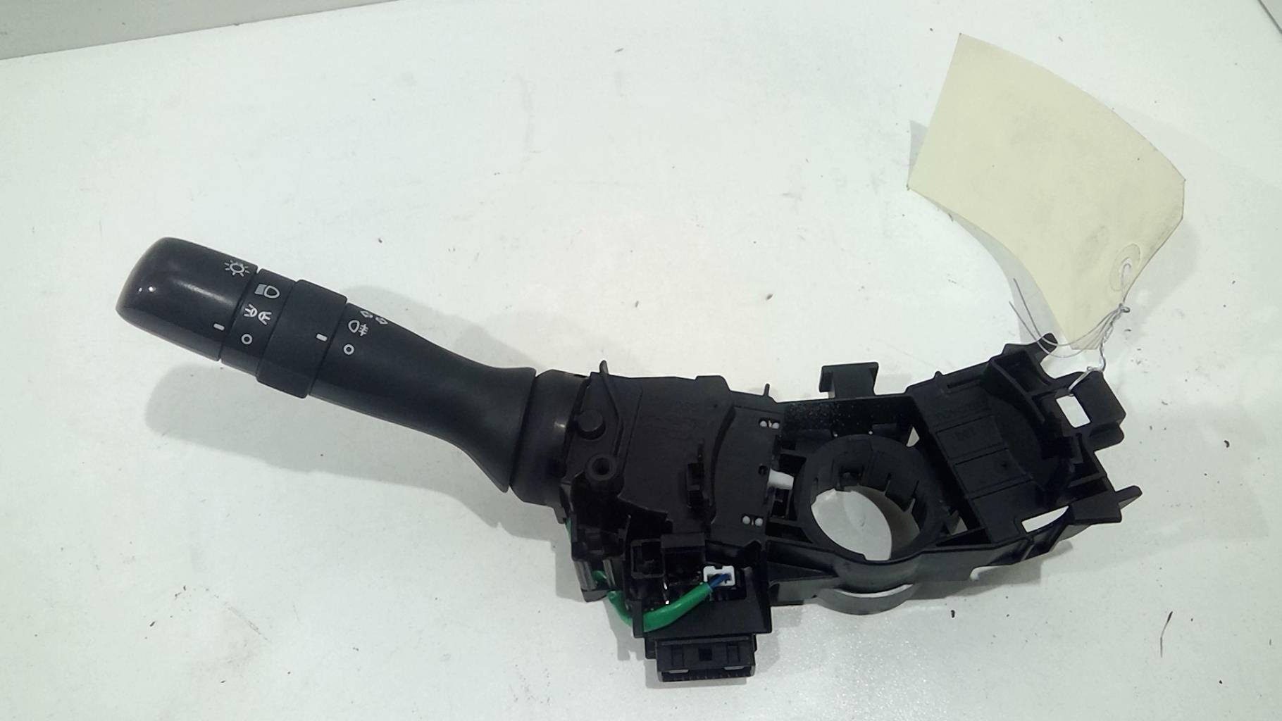 Commodo phare TOYOTA AYGO 2 PHASE 1 Essence - 1