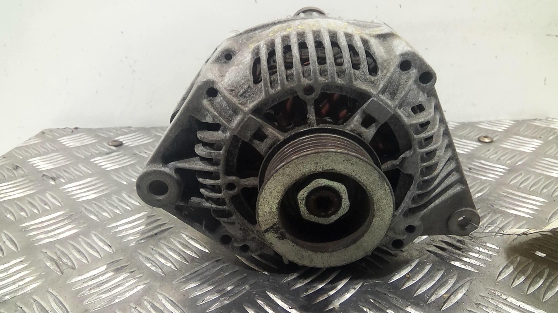 Alternateur RENAULT LAGUNA 1 PHASE 1 Essence - 1
