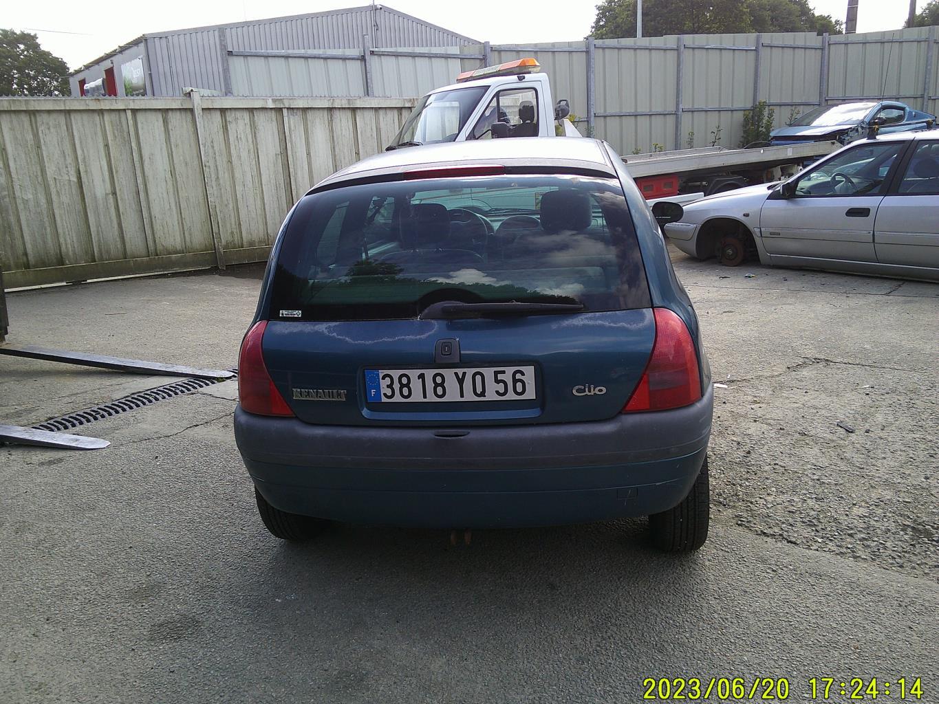 Anti brouillard gauche (feux) RENAULT CLIO 2 PHASE 1 Essence - 1