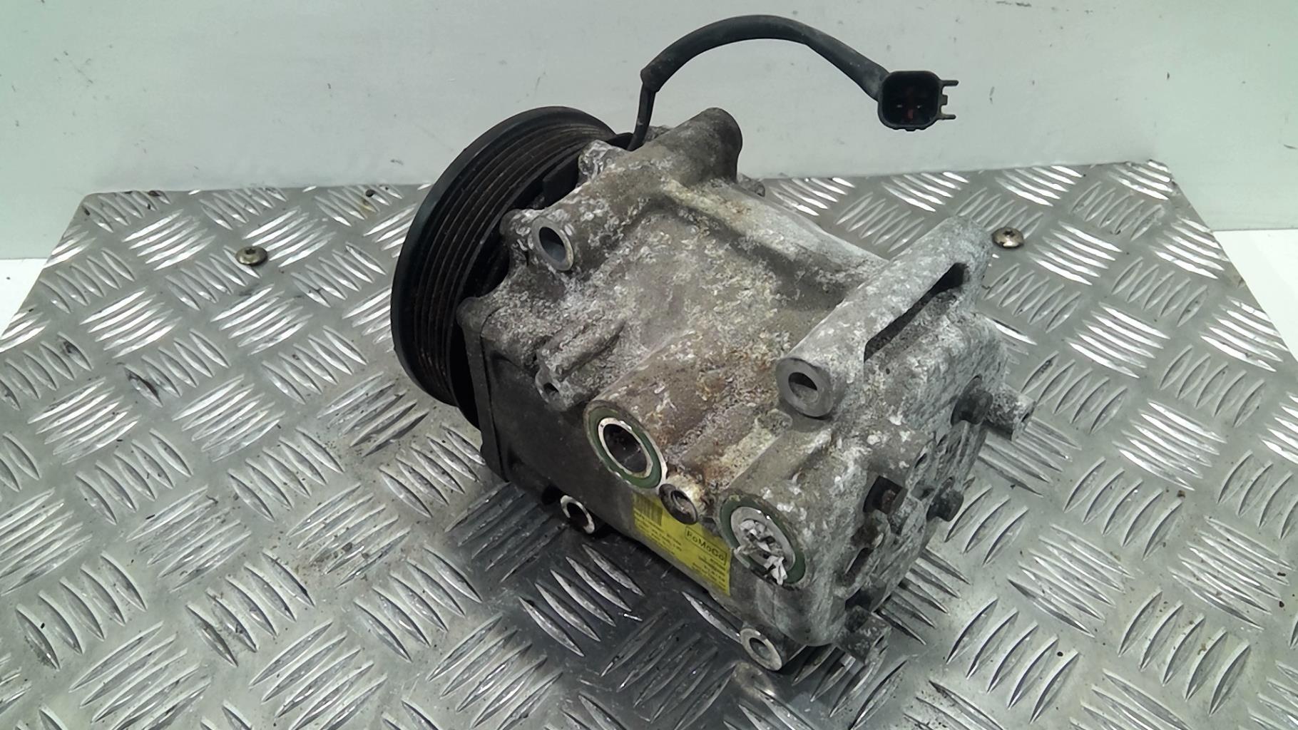 Compresseur clim FORD FIESTA 6 PHASE 1 Diesel - 1