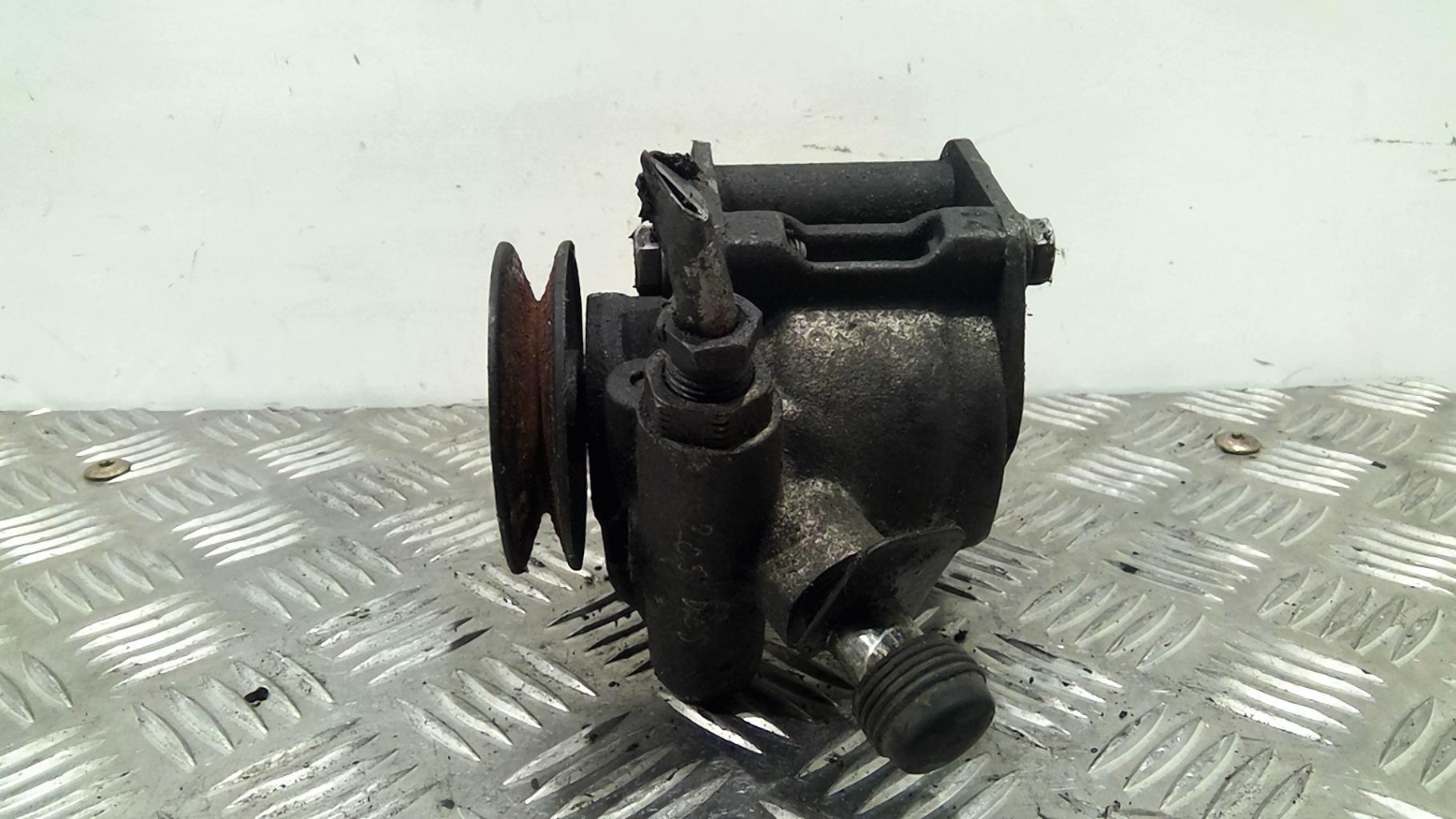Pompe de direction PEUGEOT 205 PHASE 2 Diesel - 1