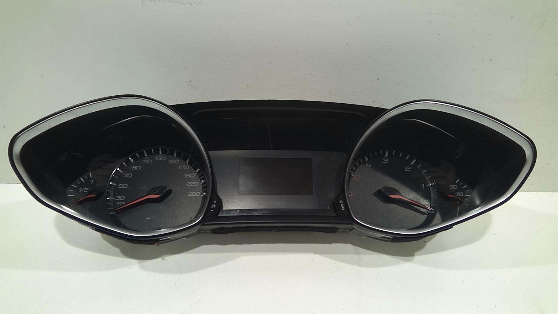 Compteur PEUGEOT 308 2 PHASE 1 Diesel - 1