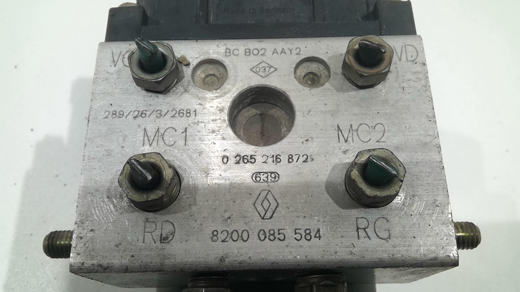 Bloc ABS (freins anti-blocage) RENAULT CLIO 2 PHASE 2 Essence - 1