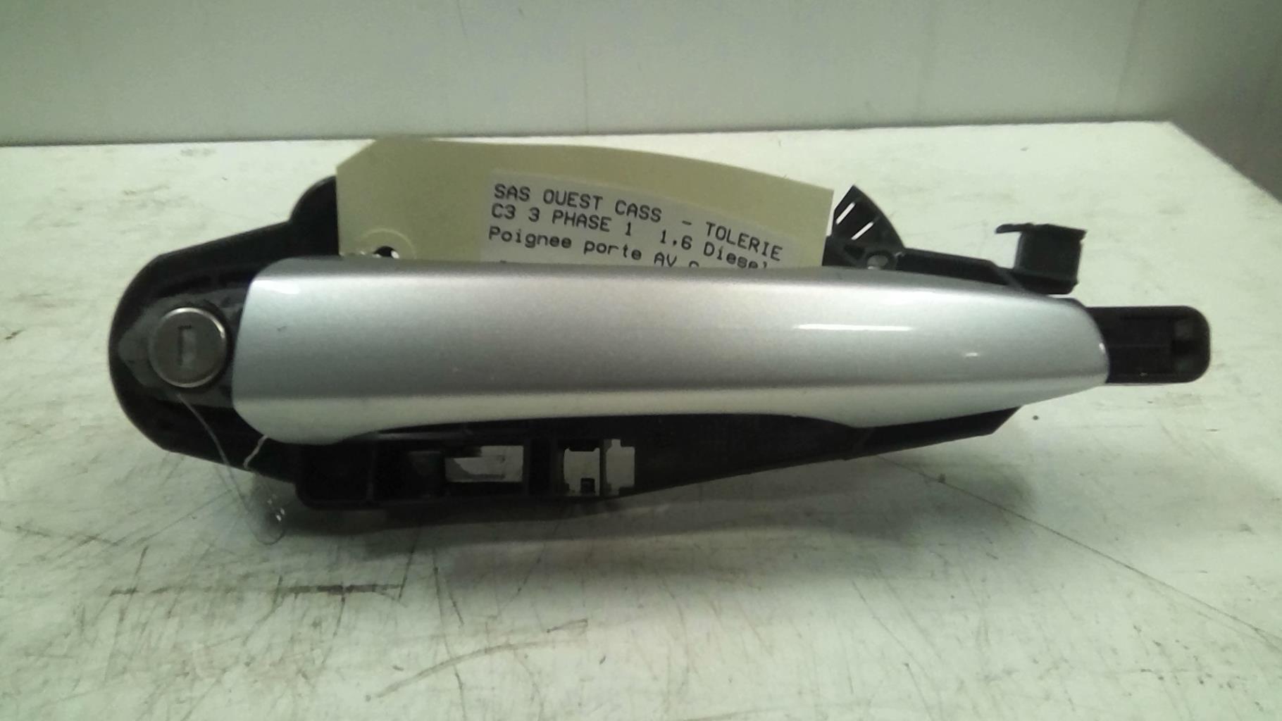 Poignee porte avant gauche CITROEN C3 3 PHASE 1 Diesel - 1