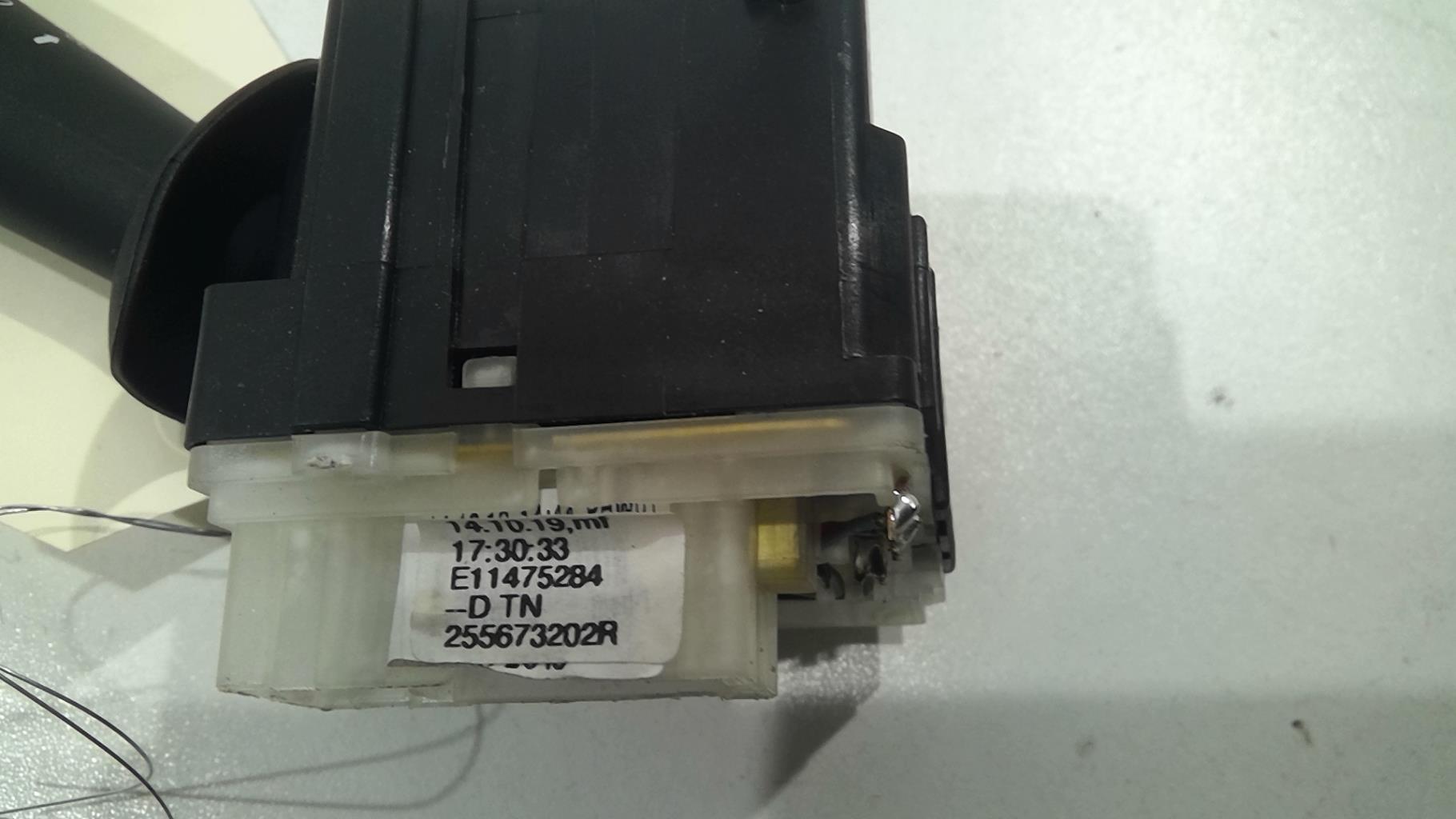 Commodo d'essuie glaces RENAULT CLIO 4 PHASE 2 Essence - 1