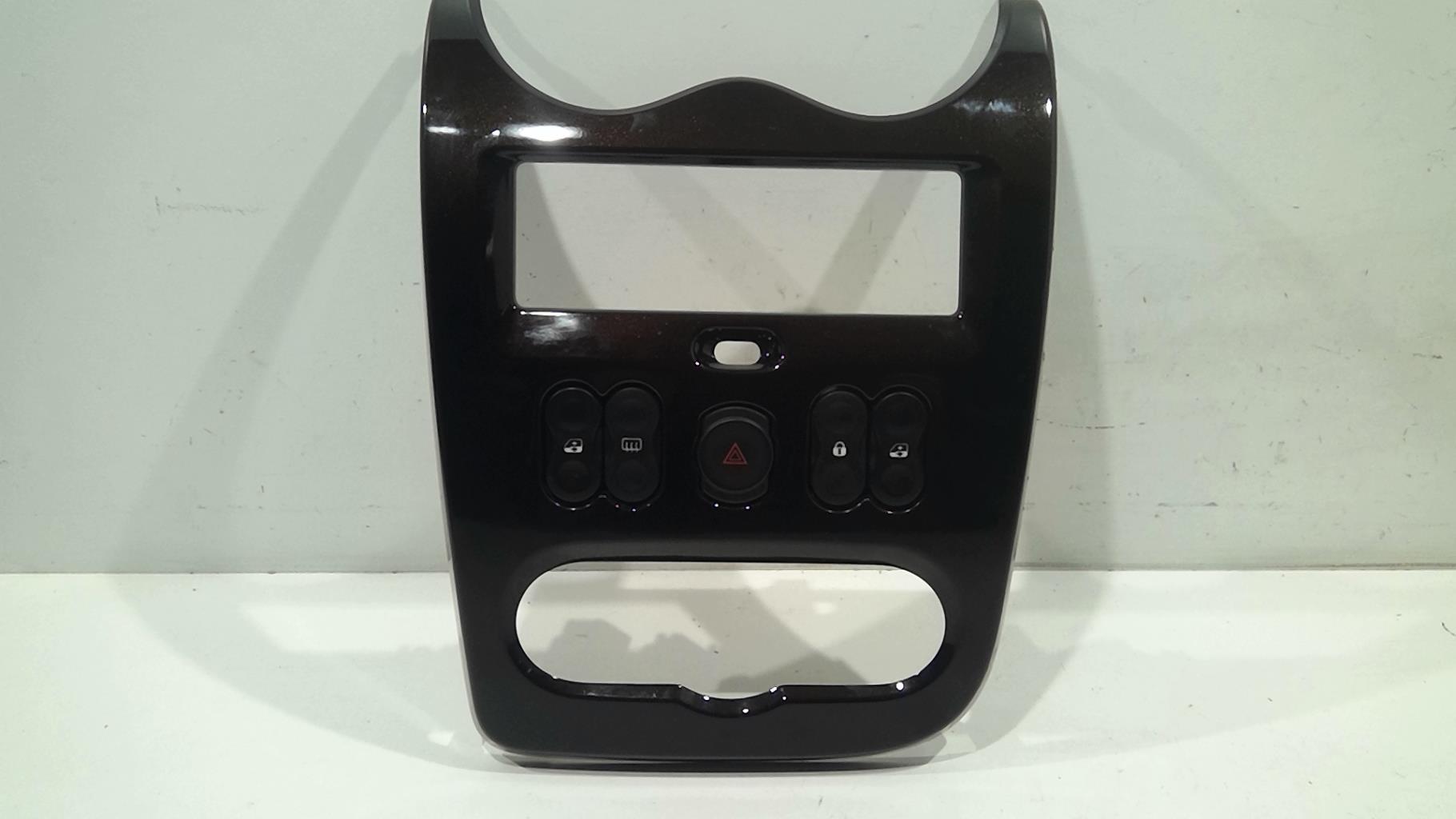 Console central (interieur plastique) DACIA DUSTER 1 PHASE 1 Diesel - 1