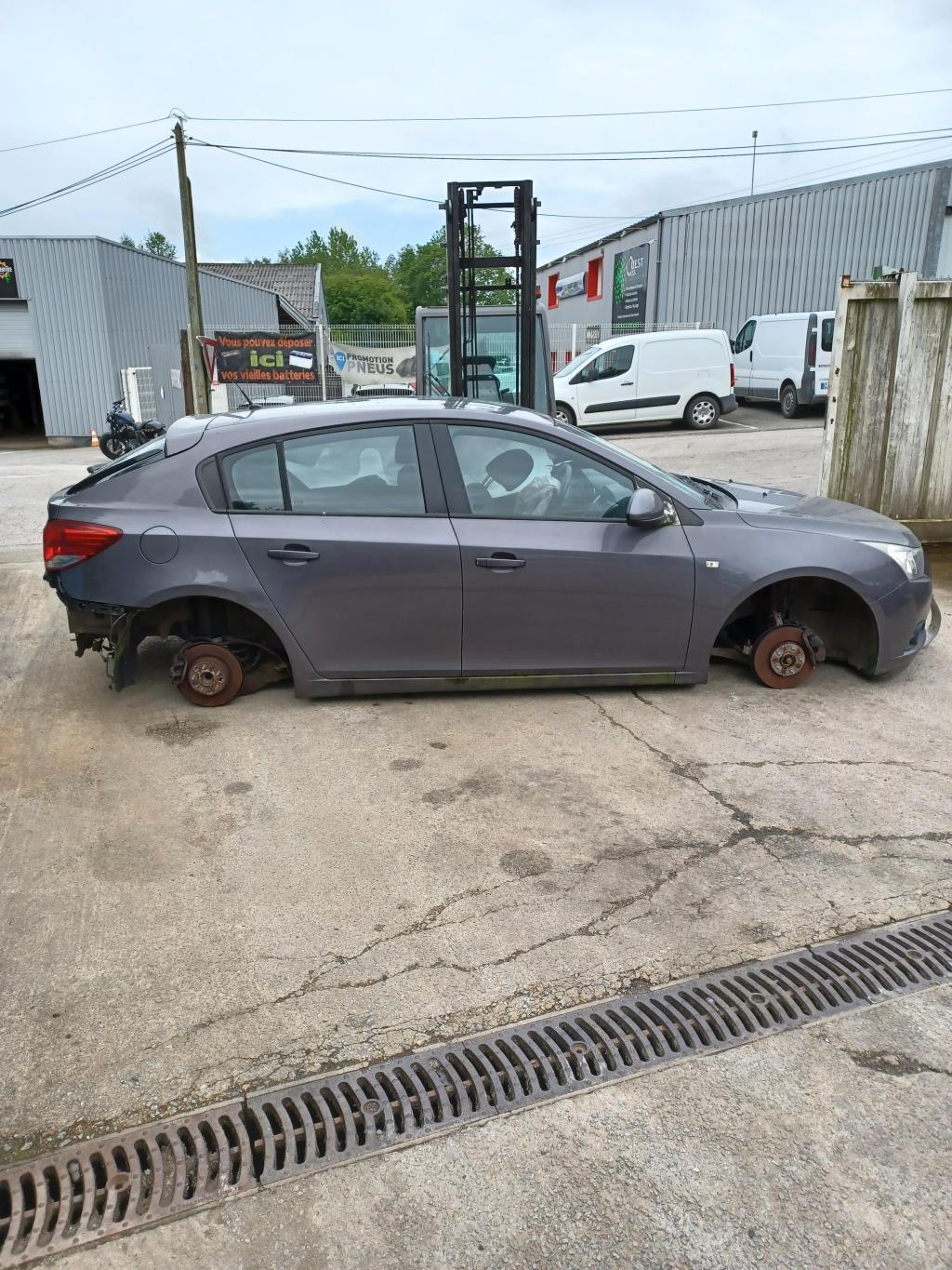 Cremaillere assistee CHEVROLET CRUZE PHASE 2 Diesel - 1