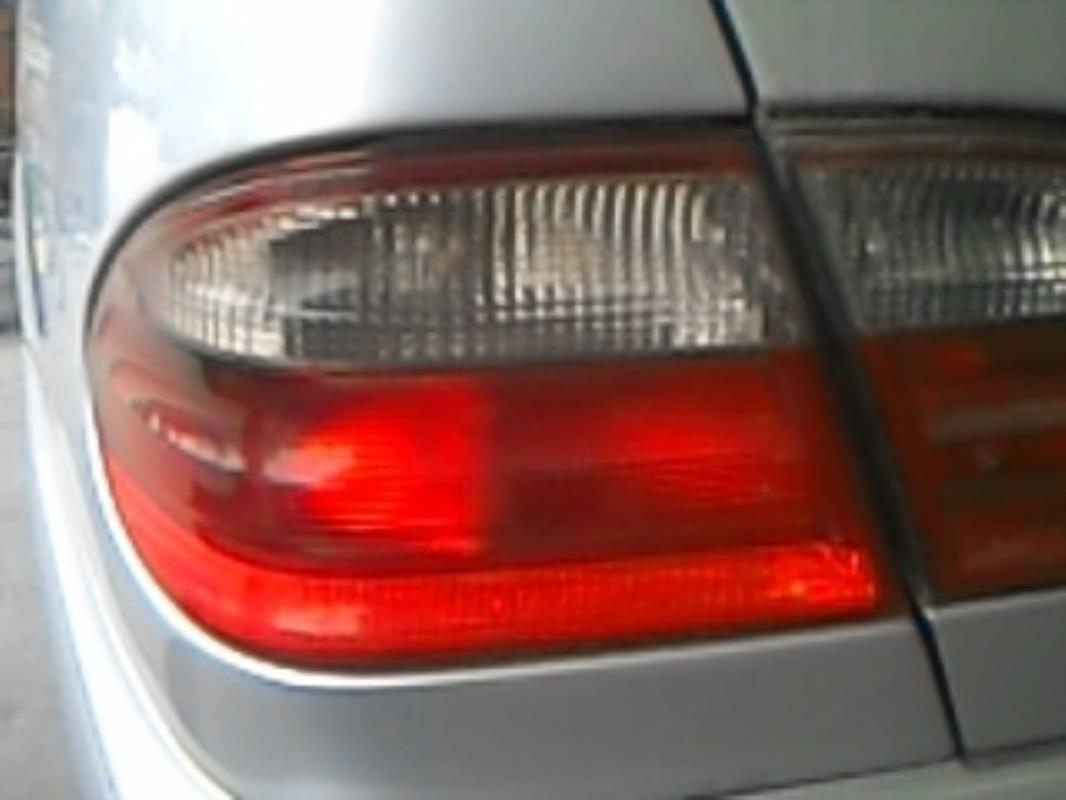 Fanale posteriore principale sinistro (luci) MERCEDES CLASSE E 210 PHASE 2 Diésel - 1