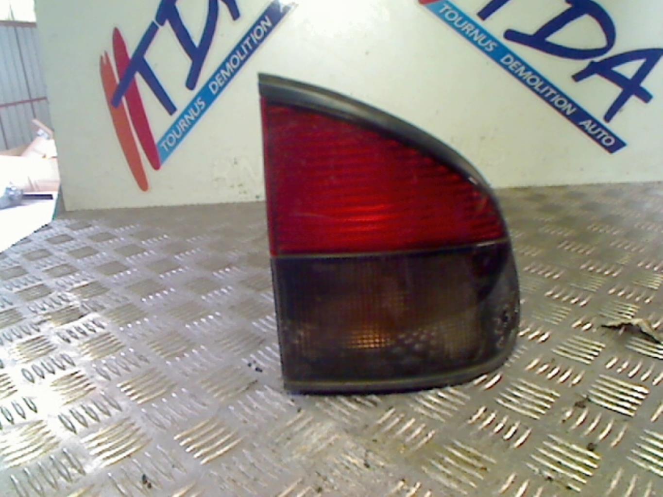 Fanale posteriore principale destro (luci) RENAULT SAFRANE PHASE 1 Diésel - 1