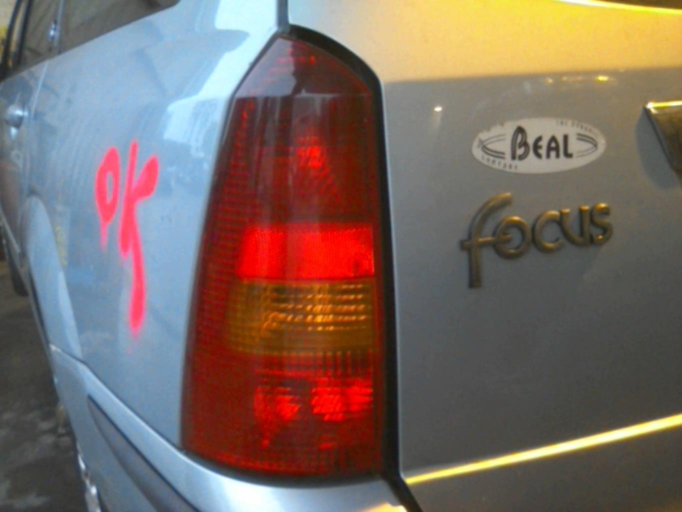Fanale posteriore principale sinistro (luci) FORD FOCUS 1 BREAK Diésel - 1