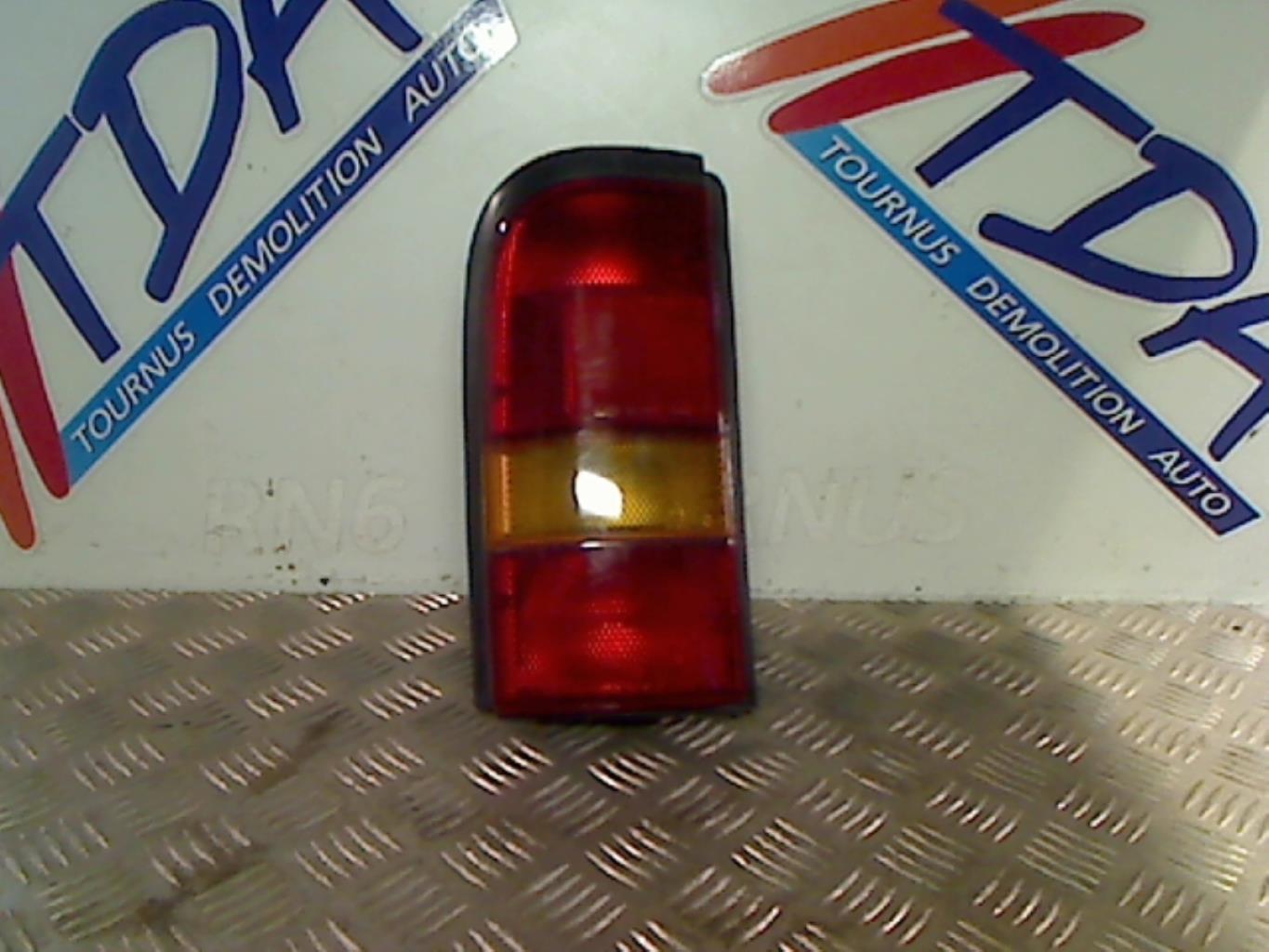 Fanale posteriore principale sinistro (luci) NISSAN SUNNY 3  - 1